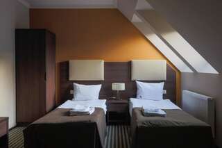 Отель Hotel Górski Raj Конинки Двухместный номер с 1 кроватью или 2 отдельными кроватями-3